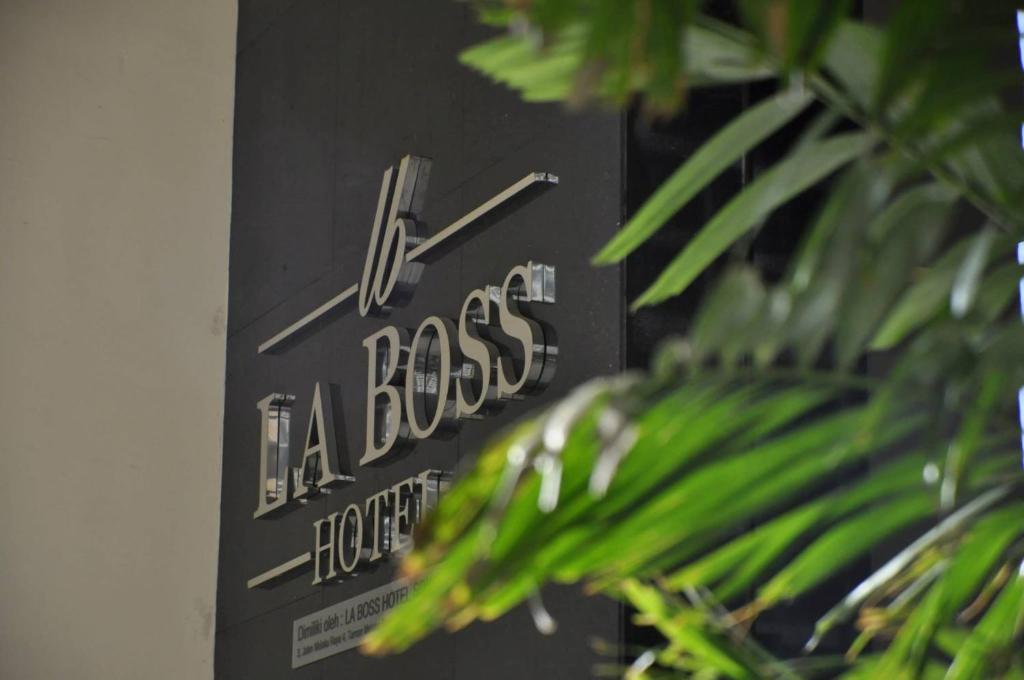 La Boss Hotel Малакка Экстерьер фото